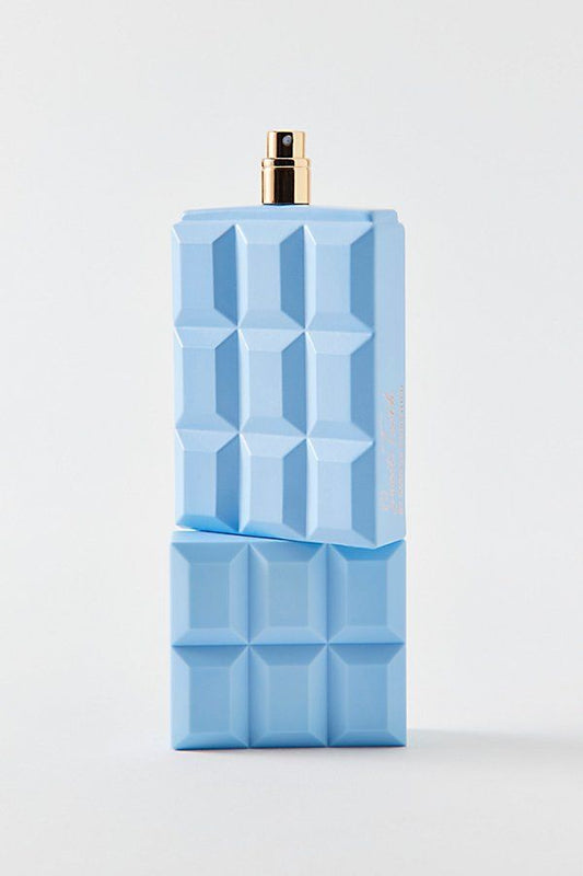 Sabrina Carpenter Me Espresso - Long-lasting Perfume for Women - Sweet Floral Fragrance with notes of Vanilla & Amber - Vegan - Cocoa, Coffee Scent - 2.5 Fl Oz (75 mL)